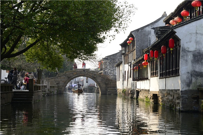 昆山有大事，周庄有大礼！——昆山市民免费游周庄，品年味，购年货