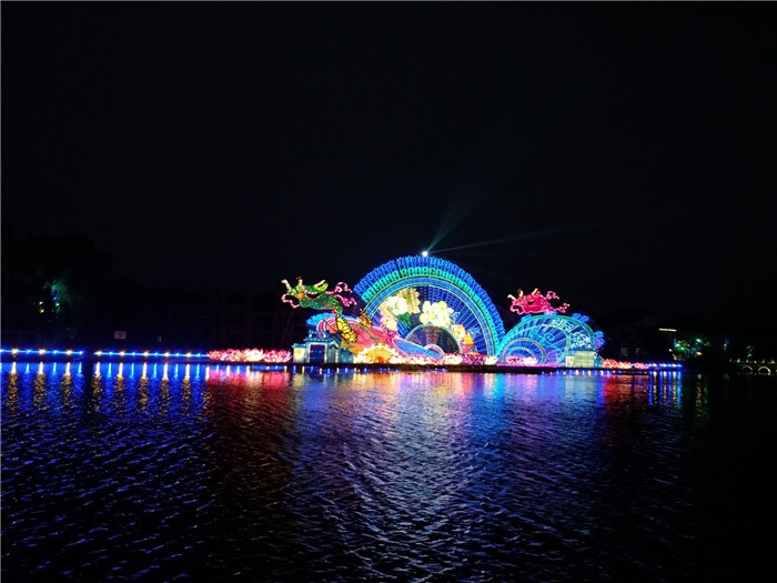 灯会探营|竟然还有这种操作？中秋灯会，“灯”你来评