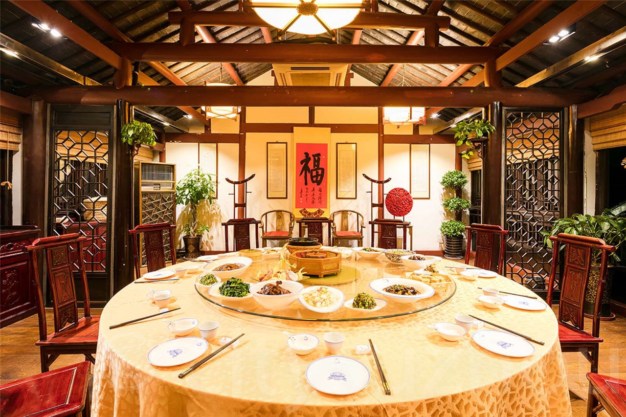 沈厅酒家 | 年货大礼，把年味拎回家